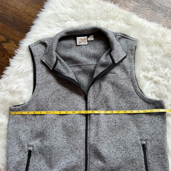 Field & Stream Mens Vest Gray Heathered Waist Length Pockets Zipper Collared XL - Picture 4 of 5